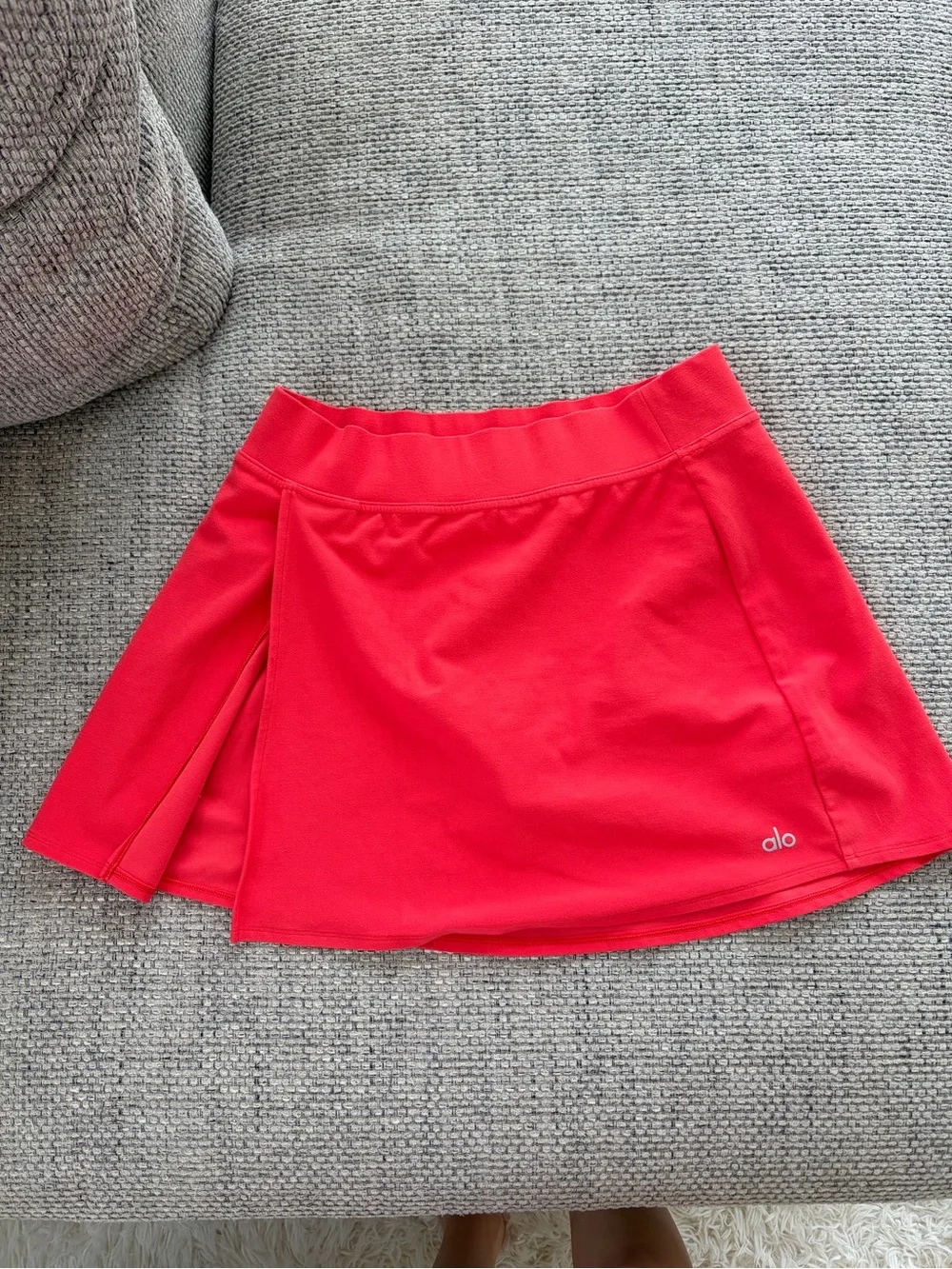 ALO Yoga Vibrant Red Athletic Skort